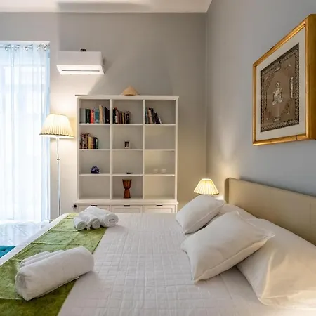 Dea - Boutique Loft Бари